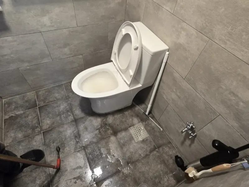 아산 변기막힘 작업사례 6